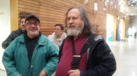 Richard Stallman,con nuestro compañero Juantxo Dominguez del Circulo Ametzagaña