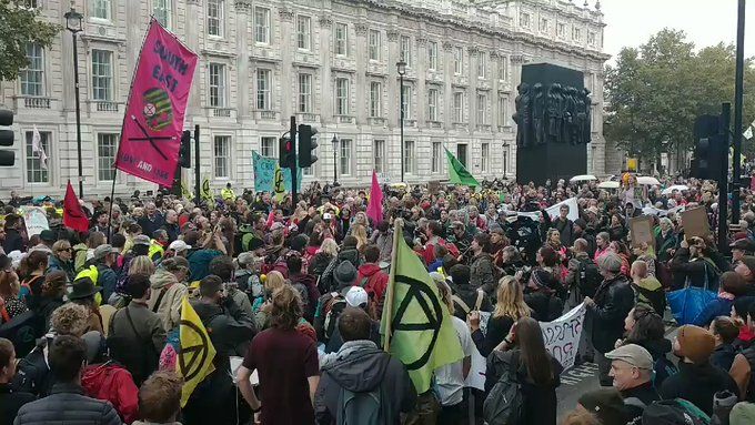 17700502-db60-470b-8434-91c9b3392f7f